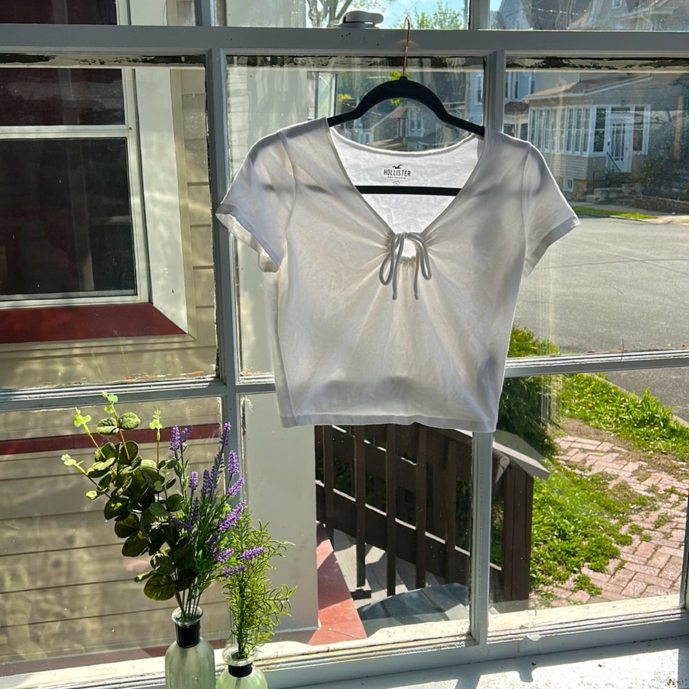 Hollister white crop top